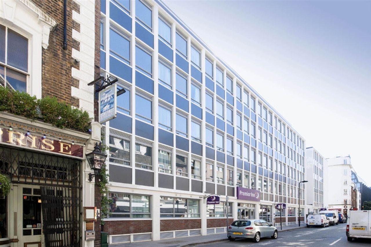Premier Inn London Holborn Экстерьер фото