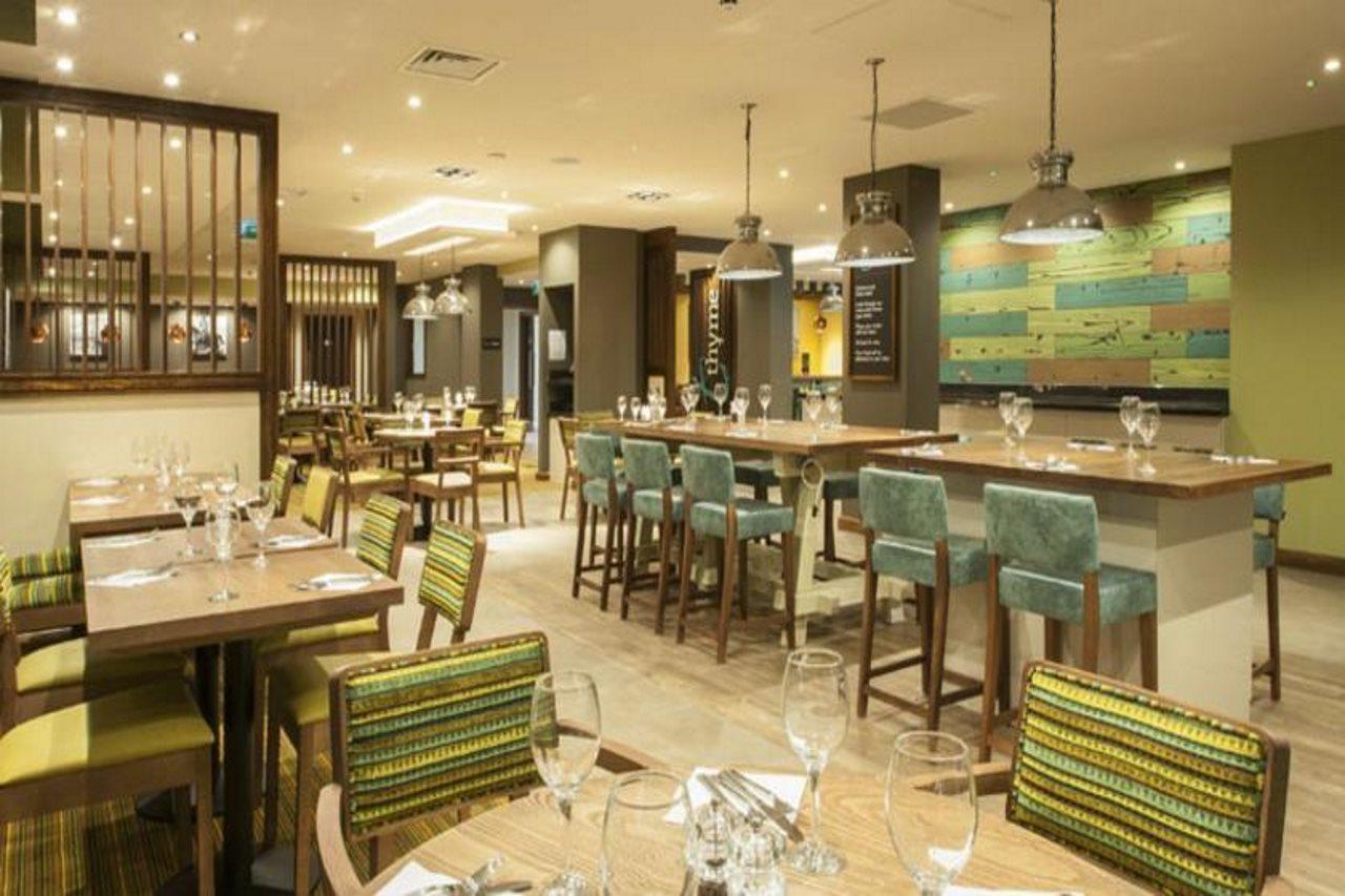Premier Inn London Holborn Экстерьер фото
