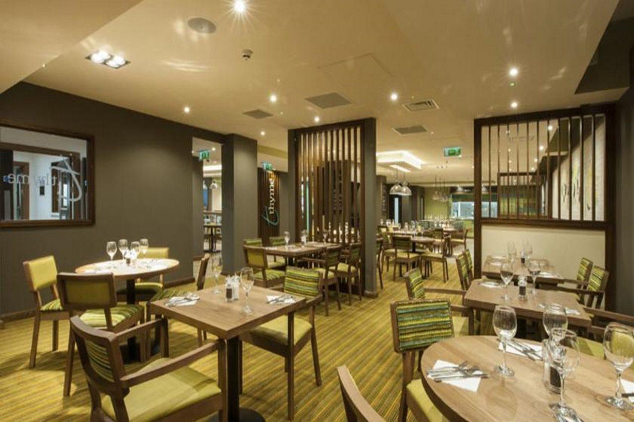 Premier Inn London Holborn Экстерьер фото