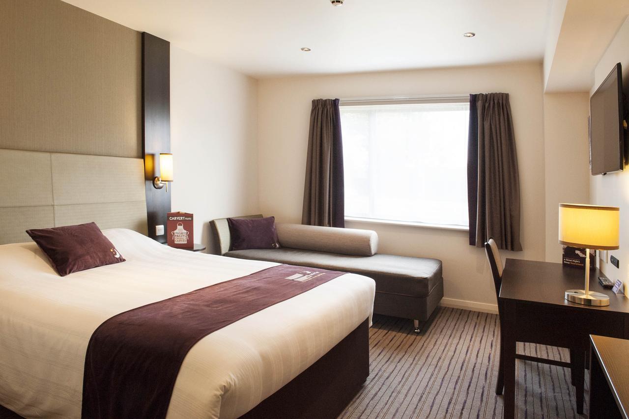 Premier Inn London Holborn Номер фото