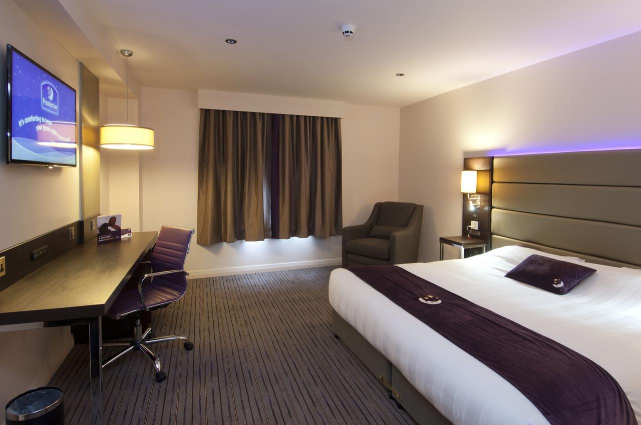 Premier Inn London Holborn Номер фото